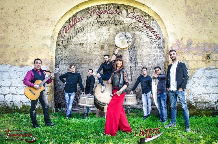 Cantica Popolare Caturanese in concerto La Damigella del Re 2018.jpg