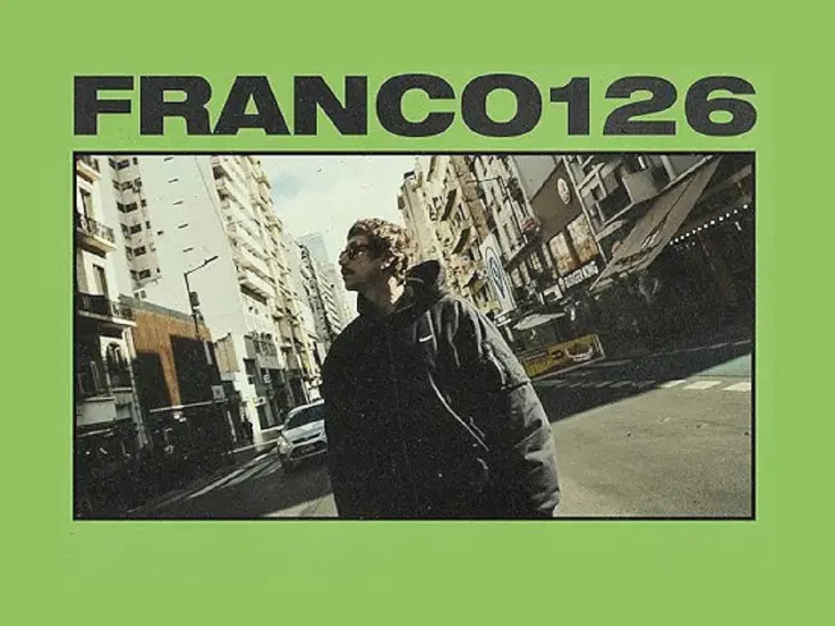 Franco 126 in concerto 2025 a Caserta.png