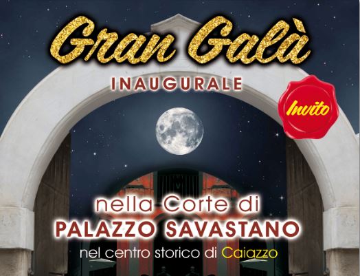 Gran Gala inaugurale nella corte del Palazzo Savastano di Caiazzo.JPG